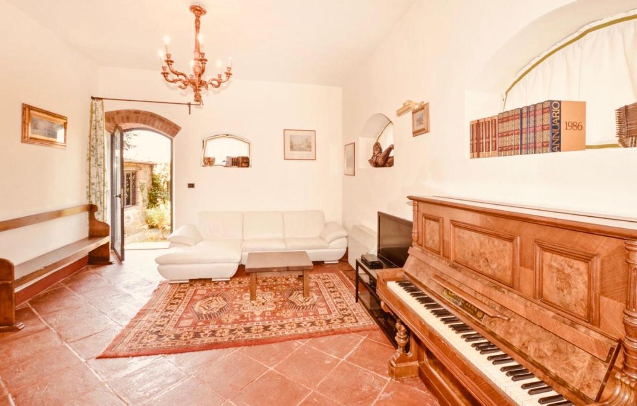 Villa Ari, La Tua Villa In Toscana Реджелло Экстерьер фото